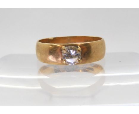 A 9ct gold diamond ring, set with a brilliant cut diamond of estimated approx 0.35cts, finger size approx R, weight 3gms Cond