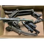Gear pullers
