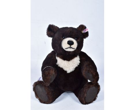 AN UNBOXED STEIFF LIMITED EDITION MOON TED MOHAIR TEDDY BEAR, No.66243, limited edition No.1307 of 2000, brown mohair with cr