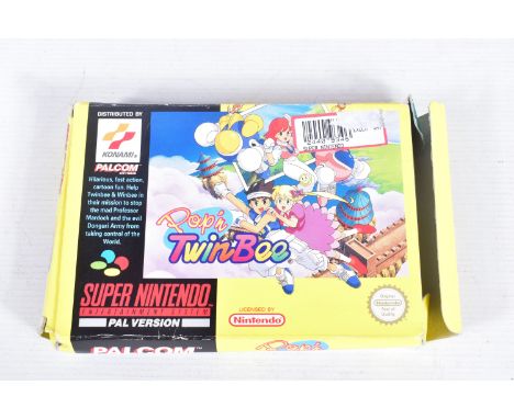 POP'N TWINBEE SNES GAME BOXED, game is in its original box with its manual, condition report: box shows a little bit of wear,