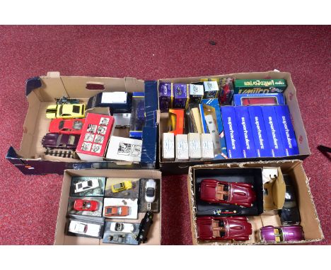A QUANTITY OF BOXED AND UNBOXED ASSORTED DIECAST VEHICLES, to include boxed 1/25 scale Polistil Club H F Citroen 2CV 'Raid Af