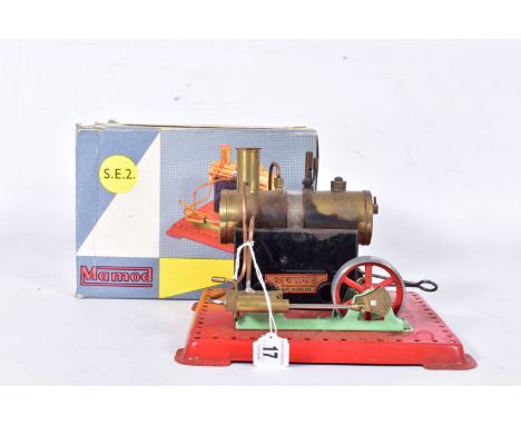 A BOXED MAMOD LIVE STEAM ENGINE, No.S.E.2, not tested, playworn condition and has been fired up but not for some time, appear