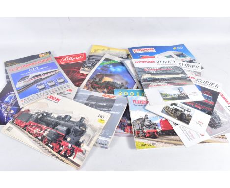 A QUANTITY OF ASSORTED MODEL RAILWAY CATALOGUES, Roco, Fleischmann, Trix, Liliput, Marklin, Brawa, majority date from the 199