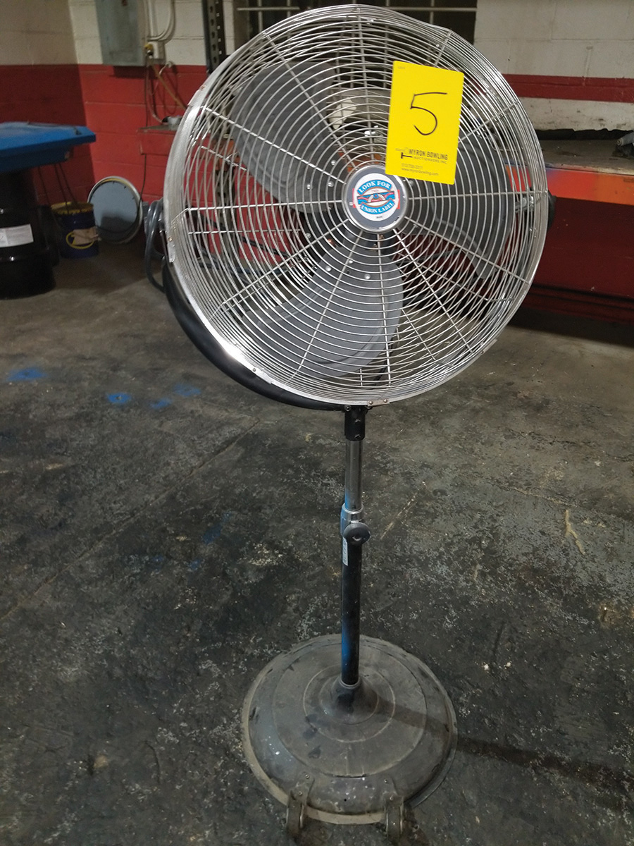 18'` DAYTON PEDESTAL FAN WITH WHEELS & SWIVEL HEAD AND 32'` PEDESTAL