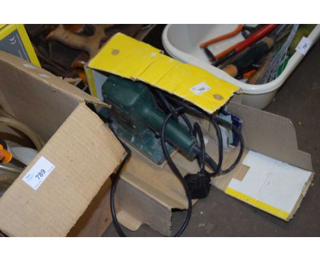BOSCH SANDER