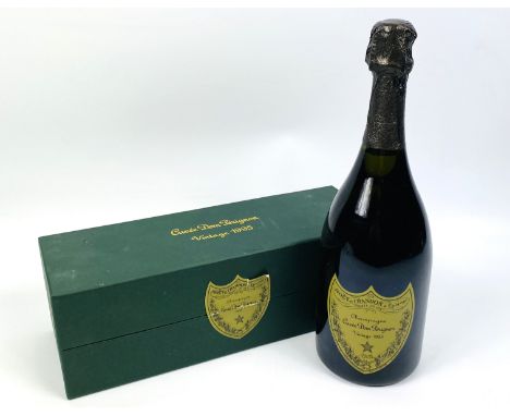 75cl bottle of Dom Perignon champagne, vintage 1995, in presentation box. Estimate: £100-150