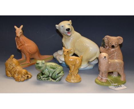 A Wade blow-up model of a Kangaroo; another Koala; a large model of a Polar Bear on a rocky outcrop; other animal models, Fau