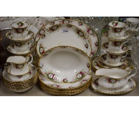 A Royal Albert Celebration pattern six setting dinner and tea service inc cerial bowls, plates, cups, saucers, gravy boat, mi