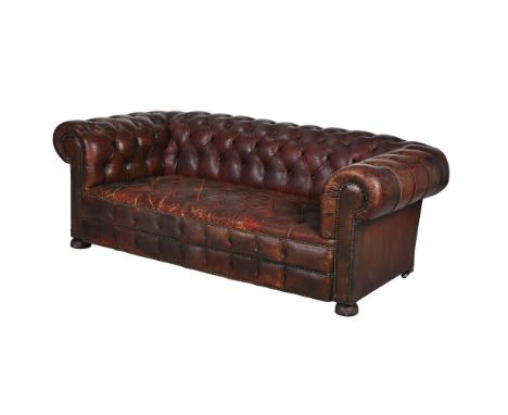 A VICTORIAN BUTTON UPHOLSTERED SOFA, OF CHESTERFIELD TYPE LATE 19TH OR EARLY 20TH CENTURY  With horsehair stuffing 73cm high,