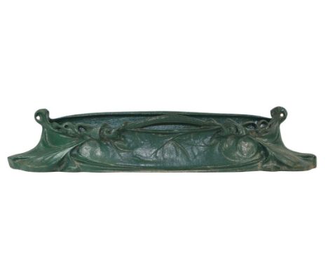 Hector GUIMARD (Lyon 1867 - New York 1942) Important oblong planter in cast iron with ornate and openwork floral decoration.W