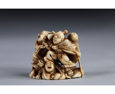 Intricately carved Netsuke - a wrestling scene. Japan Meiji period end - 19th centuryRegion: JAPANSizes: L=42mm H=38mmWeight 