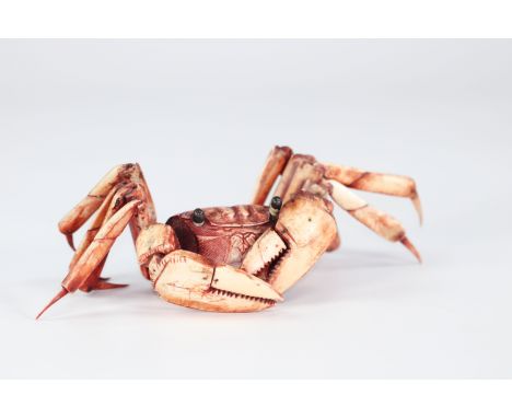 Japan polychrome carved articulated crab Meiji periodRegion: JAPANSizes: H=70mm L=200mmWeight (K): 0,285kgCondition: at first