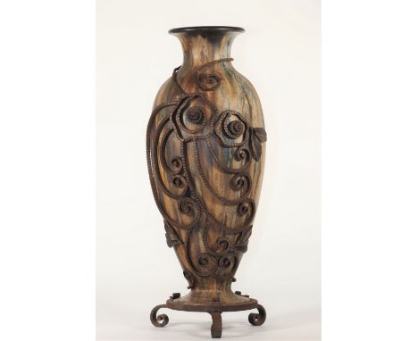 ROGER GUERIN (1896-954) Stoneware vase decorated with wrought ironSizes: H=485mm D=190mmWeight (K): 3,9kgCondition: at first 