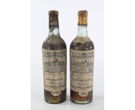 2 bottles of chateau BEL-AIR - Sainte Croix du Mont - white - 1953Sizes: 75clWeight (K): 2kgCondition:  (rounded capsules, lo