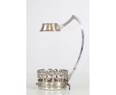 Rare Louis XVI bottle holder in sterling silver, hallmarksSizes: H=235mm L=150mmWeight (K): 0,35kgCondition: at first glance 