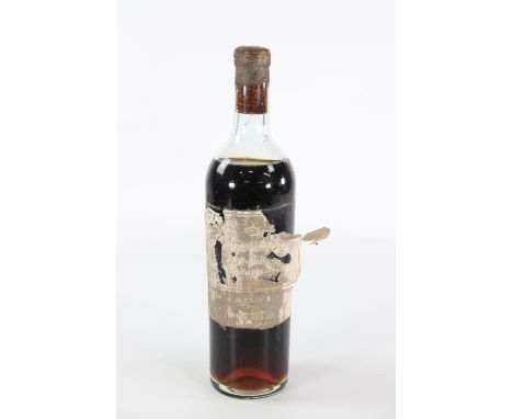 1 bottle Chateau d'Yquem - Lur Saluces - 1929Sizes: 75clWeight (K): 1kgCondition:  (bulging capsule - low level (-30 mm) - to