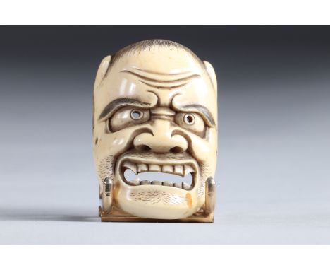 Netsuke / Okimono carved - a mask. Japan MEiji 19th periodRegion: JAPANSizes: L=50mm l=35mmWeight (K): 0,05kgCondition: at fi