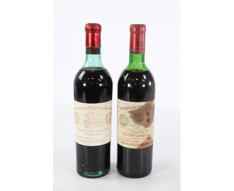 2 bottles of Chateau Cheval Blanc (Fourcaud Laussac) St Emilion Grand Cru Classe A - 1941 and year unknownSizes: 75clWeight (