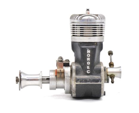 Nordec aero model aircraft engine, 10cc sparkie