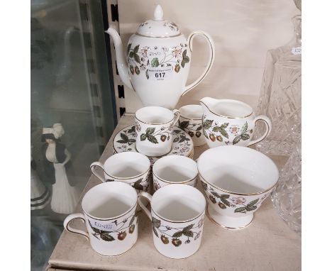 Wedgwood â€˜Strawberry Hillâ€™ coffee set - coffee pot, cream jug, sugar basin, 6 cups &amp; saucers - 15 pieces