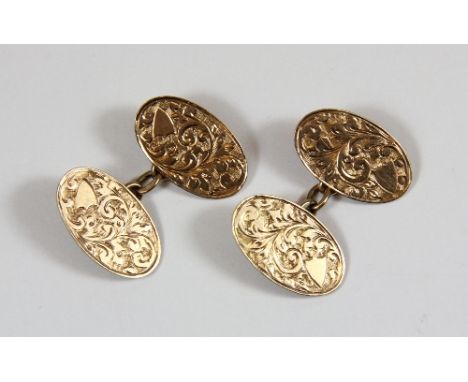 A pair of 9ct gold cufflinks