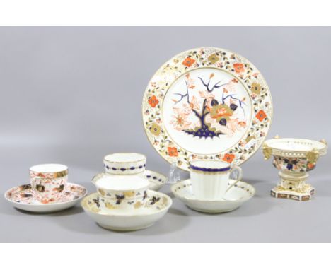 A collection of 19th century Derby items to include pot pourri base, tea cups and saucers.