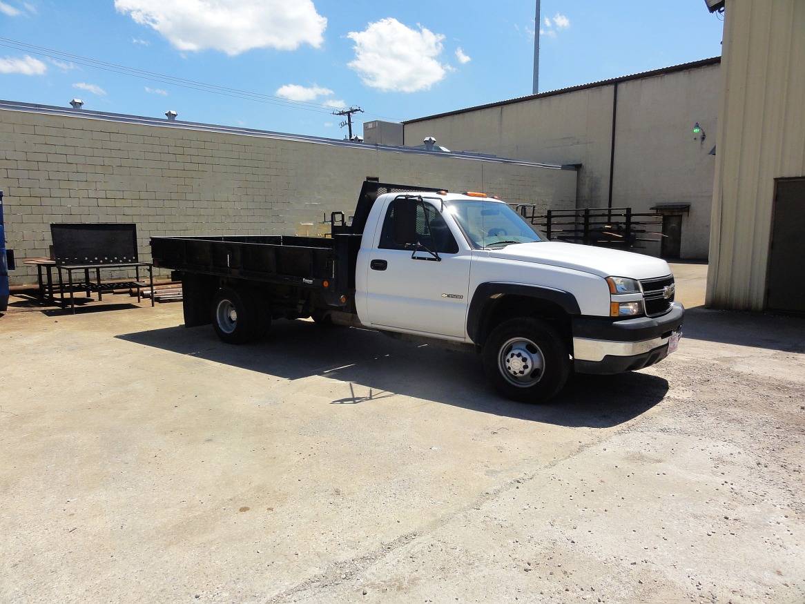 2006 Chevy 3500 Dually Truck, 1-ton, V8, Automatic, 12' Stake Bed W 