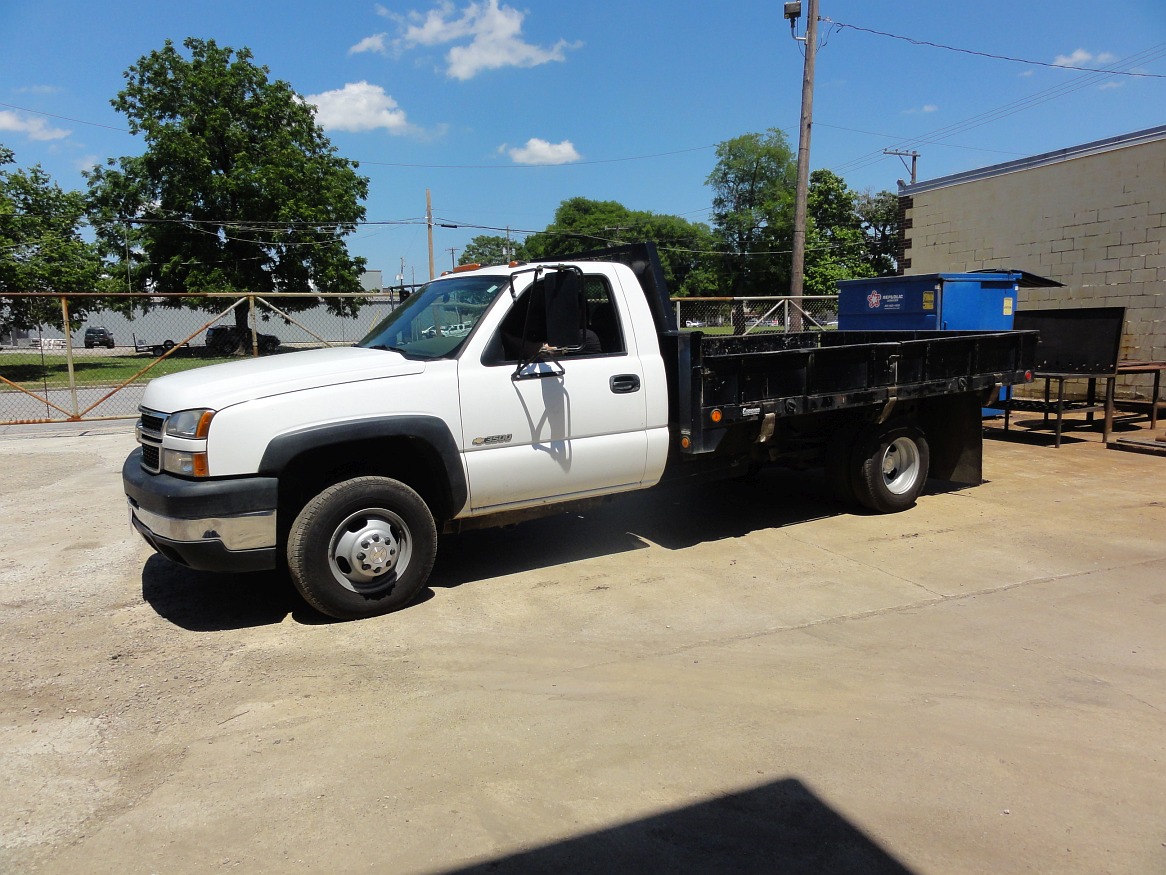 2006 Chevy 3500 Dually Truck, 1-ton, V8, Automatic, 12' Stake bed w ...