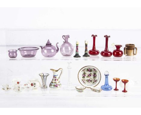 Dolls’ house porcelain and glass,  a fine Limoges wash set —1 1/2in. (4cm.) height of jug (basin broken and glued); a 19th ce