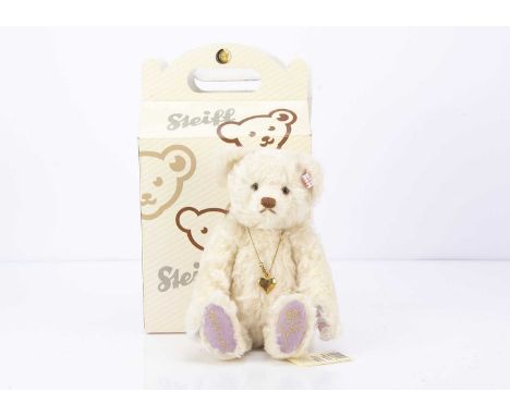 A Steiff limited edition The Queen of Hearts (Diana Memorial) teddy bear 81 for the year 2007, with white mohair, made exclus