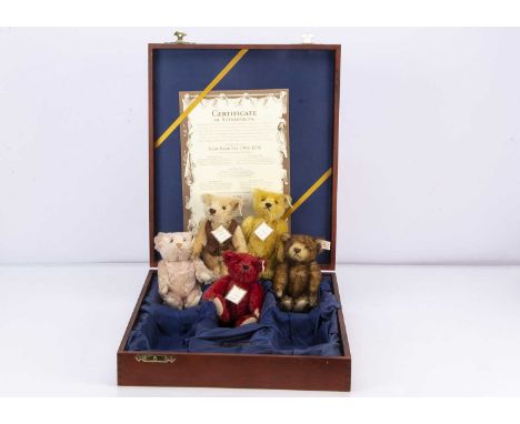 A Steiff limited edition Baby Bear set 1994 -1998,  1096 of 1847, in wooden presentation box with certificate (missing a clas