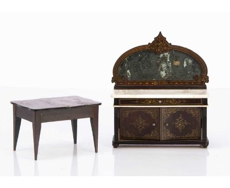 Waltershausen type dolls’ house furniture, a marbled topped mirrored buffet with draw and cupboards, dark stained with gold t