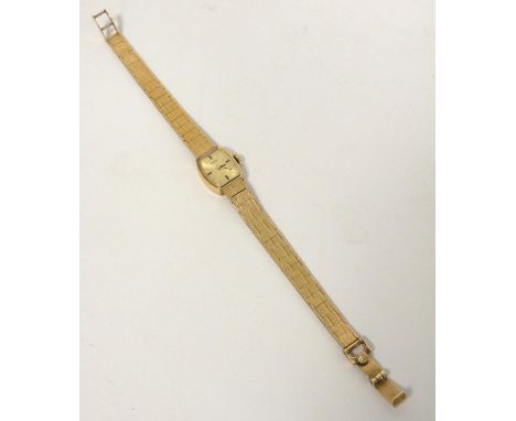 Lady's Tudor 9ct gold bracelet watch without movement, nett 17g 