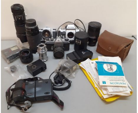 A group of vintage cameras and accessories to include a Pentax Asahi, a Ricoh TLS 401 and a Pentax Spotmatic SPIILocation: 