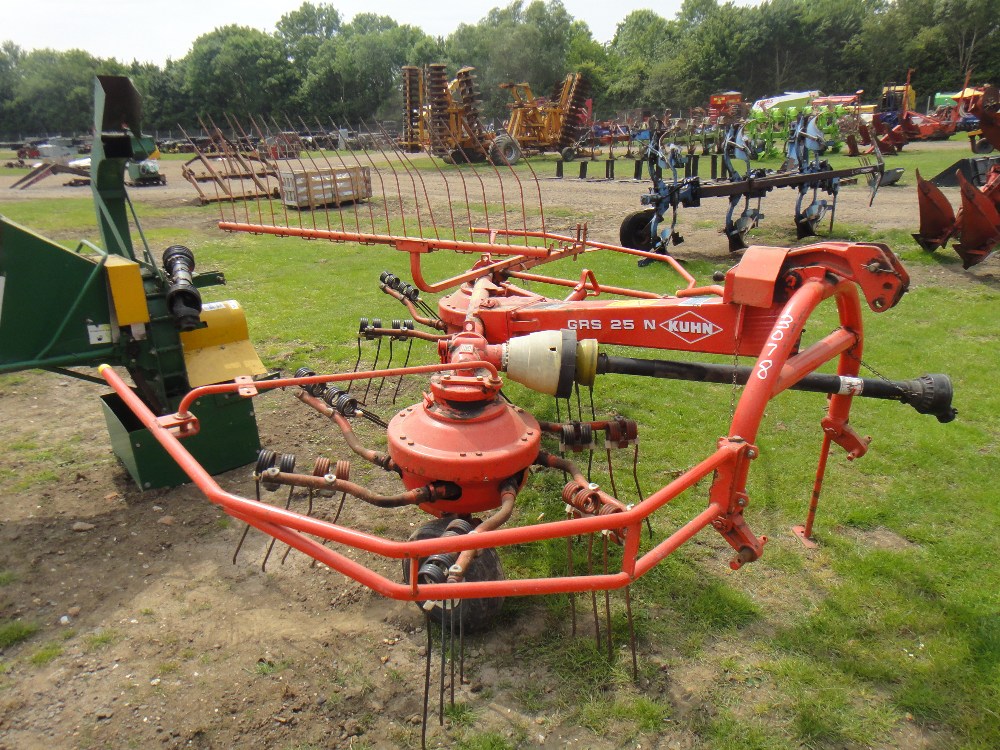 kuhn grs25n manual Kuhn tedder gyrostar grs 25n parts manual grs25n 25n.