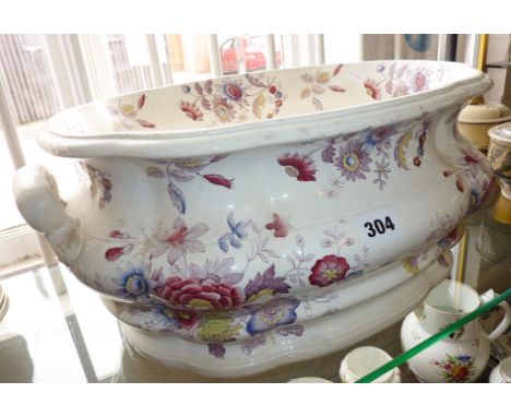 Victorian Copeland &amp; Garrett Spode footbath, floral decorations with restored handles