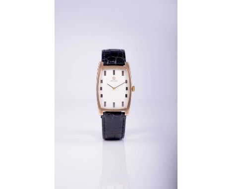 Omega: A gentleman's 9ct gold wristwatchModel: De VilleReference: 111.5085Date: 1969Movement: 17-jewel Cal.620 manual windDia