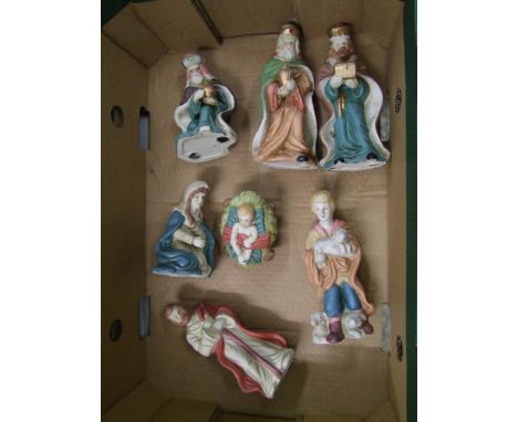 A Ceramic Novelty Nativity set: 