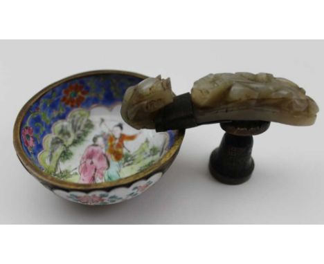 A CHINESE QING DYNASTY CEREMONIAL WINE CUP, the enamelled bowl with figurative and floral decoration, having carved jade hand