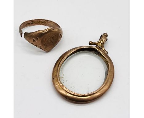 A scrap 9ct gold ring (5.7g) along with an 9ct gold photo pendant
