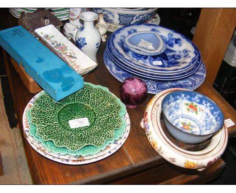 A quantity of collectable ceramic and glassware including Wedgwood jasperware