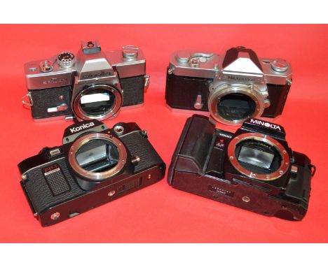 POLICE > 4 vintage cameras including Minolta. [NO RESERVE]  [VAT ON HAMMER PRICE]