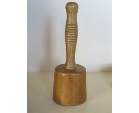 A Vintage polished wooden mallet. ideal as a decorative paperweight - 24cm H 