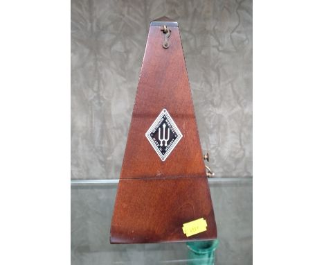 A working metronome 
