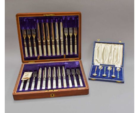 A Cased Set of Six Elizabeth II Silver and Harlequin Enamel Demitasse Spoons, by Henry Clifford Davies, Birmingham, 1961; tog