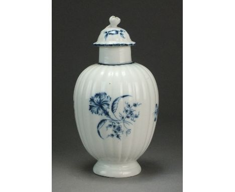 A reeded Caughley tea canister and cover painted with the Gillyflower I pattern, circa 1776-80, C mark, 16.6cm high (cover re