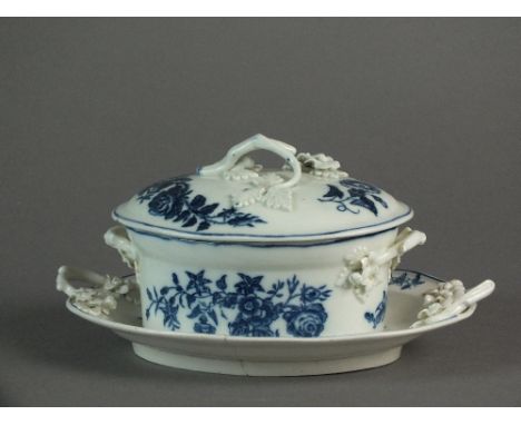 A Caughley oval butter dish, cover and stand transfer-printed in the Three Flowers and Butterfly pattern, circa 1778-88, stan