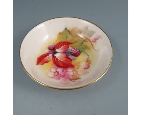 A Royal Worcester circular pin dish, hand painted with autumn berries and leaves, signed K Blake, dated 1930, diameter 2.75in