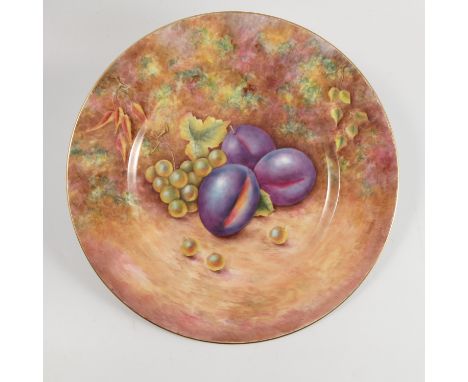 A Royal Worcester plate, decorated with fruit to a mossy background by Leaman, diameter 10.5ins Condition report: Appears goo