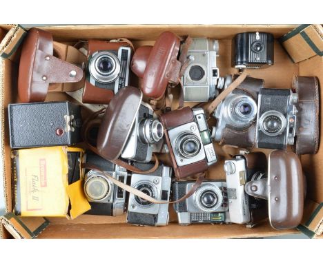 A Tray of Viewfinder Cameras, including a Rodehuser Panta I, G, Voightlander Vitoret, Ilford Sportsmaster, Sportsman, Halina 
